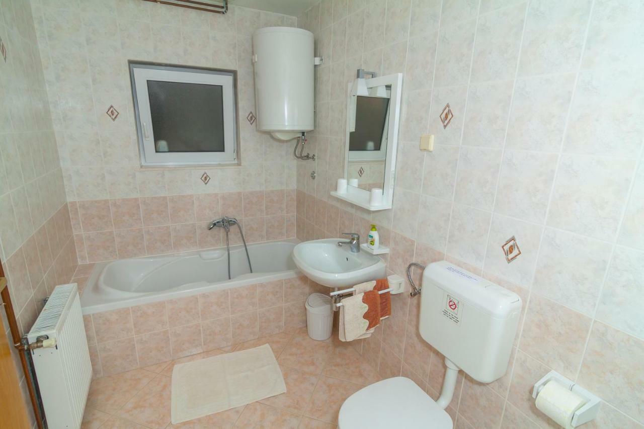 Room Ana Дубровник Екстериор снимка